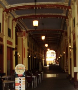 OLYMPUS DIGITAL CAMERA